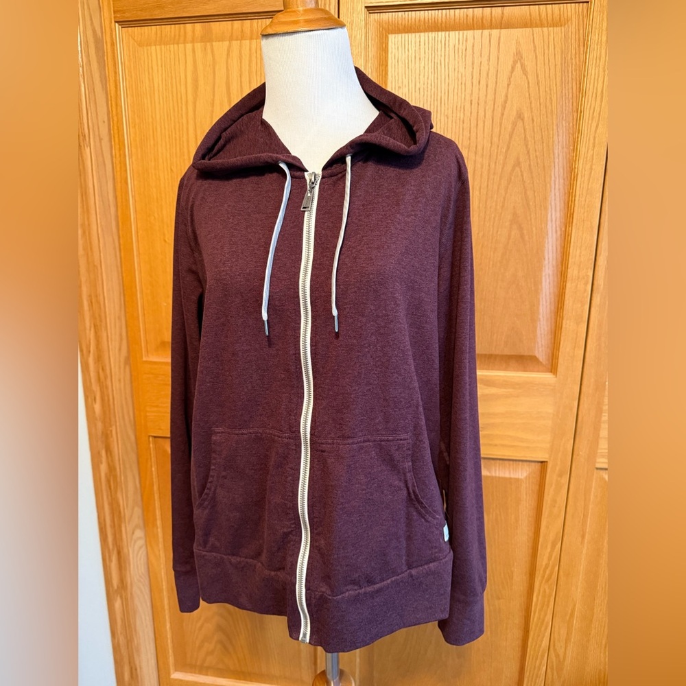 Vuori Halo Performance Hoodie 2.0 - Ruby Heather